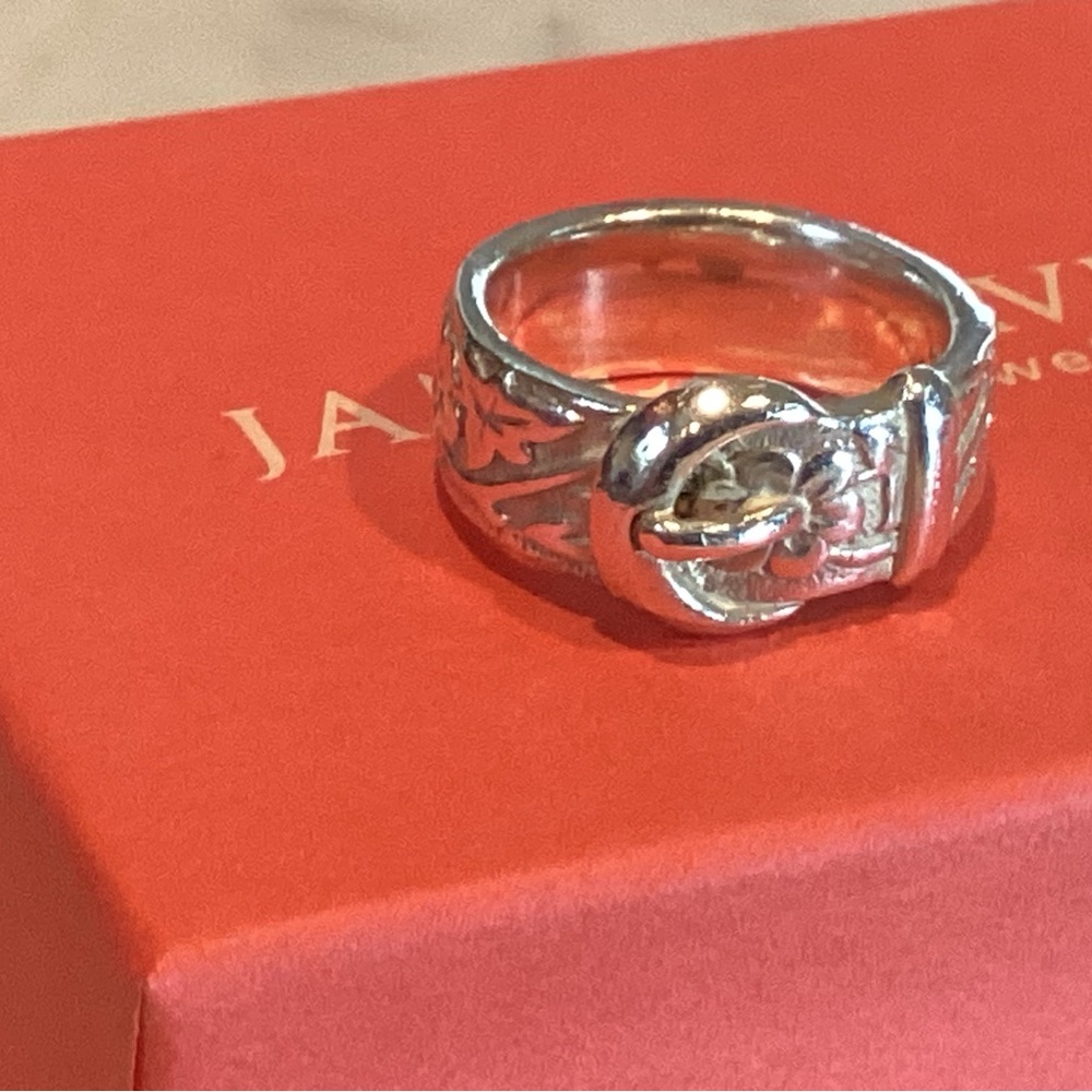 COPY - James Avery Silver Floral Buckle Ring